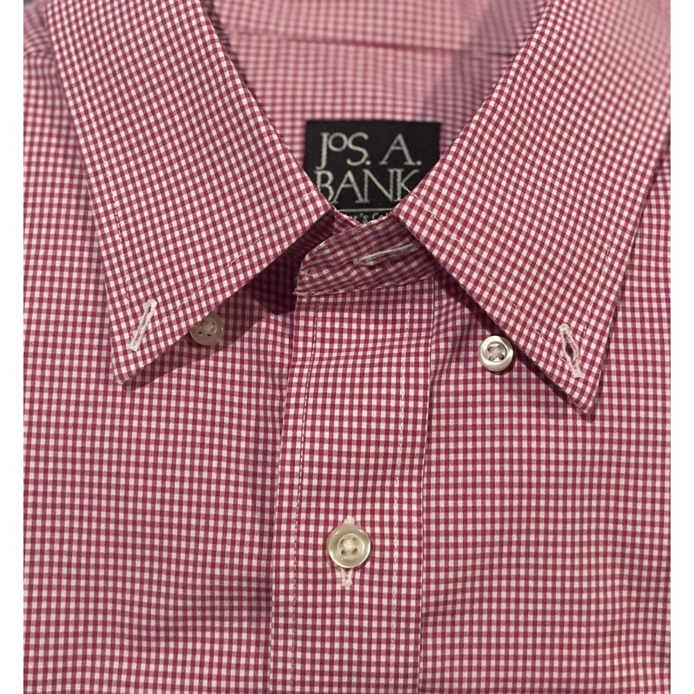 Jos A Bank Traveler's Collection Gingham Check Button‎ Down Shirt Medium